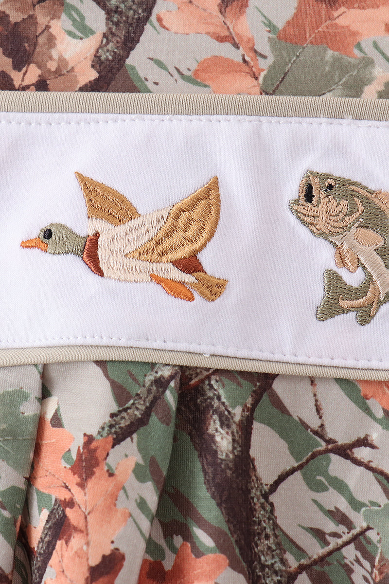 Camo Wildlife Embroidered Bubble