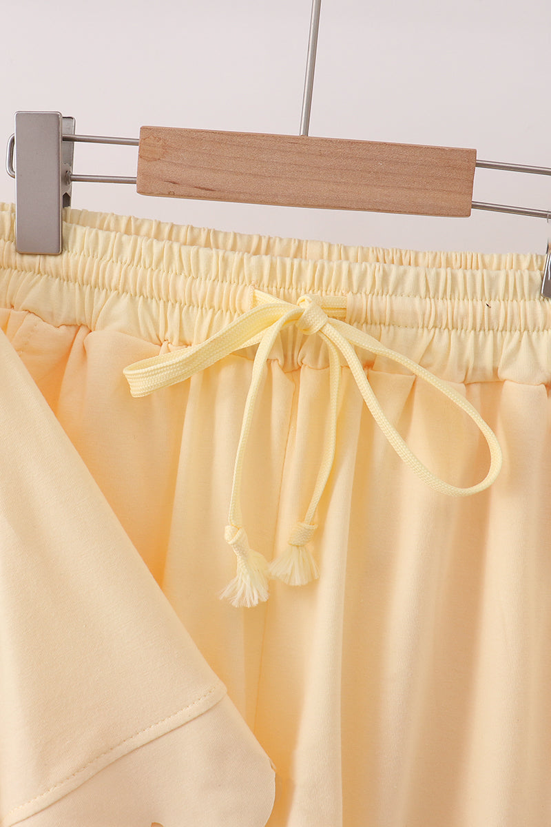 Buttercup scalloped women shorts set