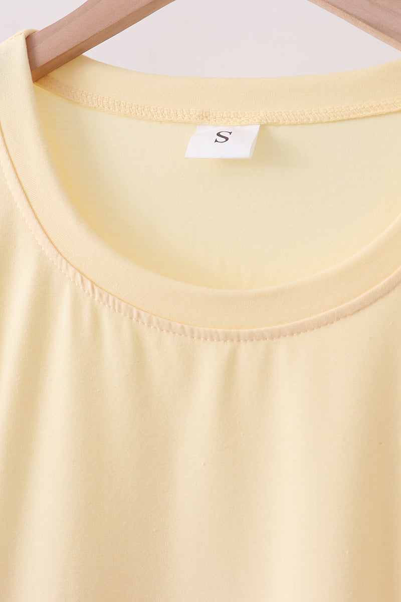 Buttercup scalloped women shorts set