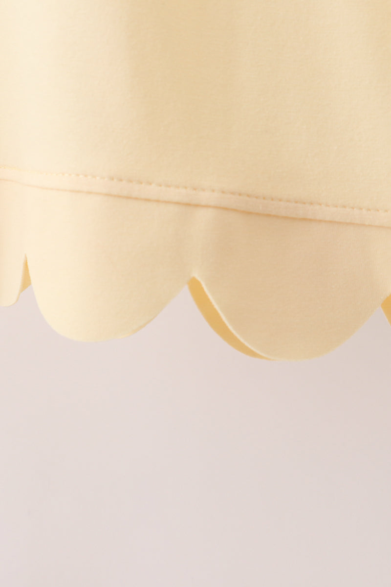 Buttercup scalloped women shorts set