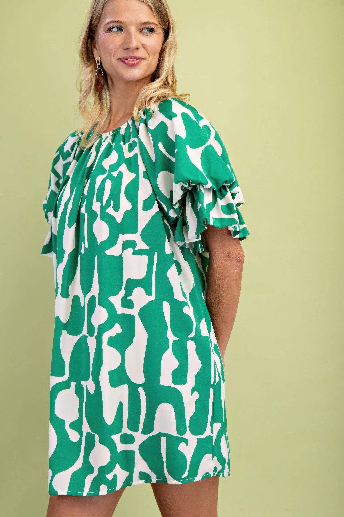 Loose Fit Mini Dress With Gathered Balloon Sleeves