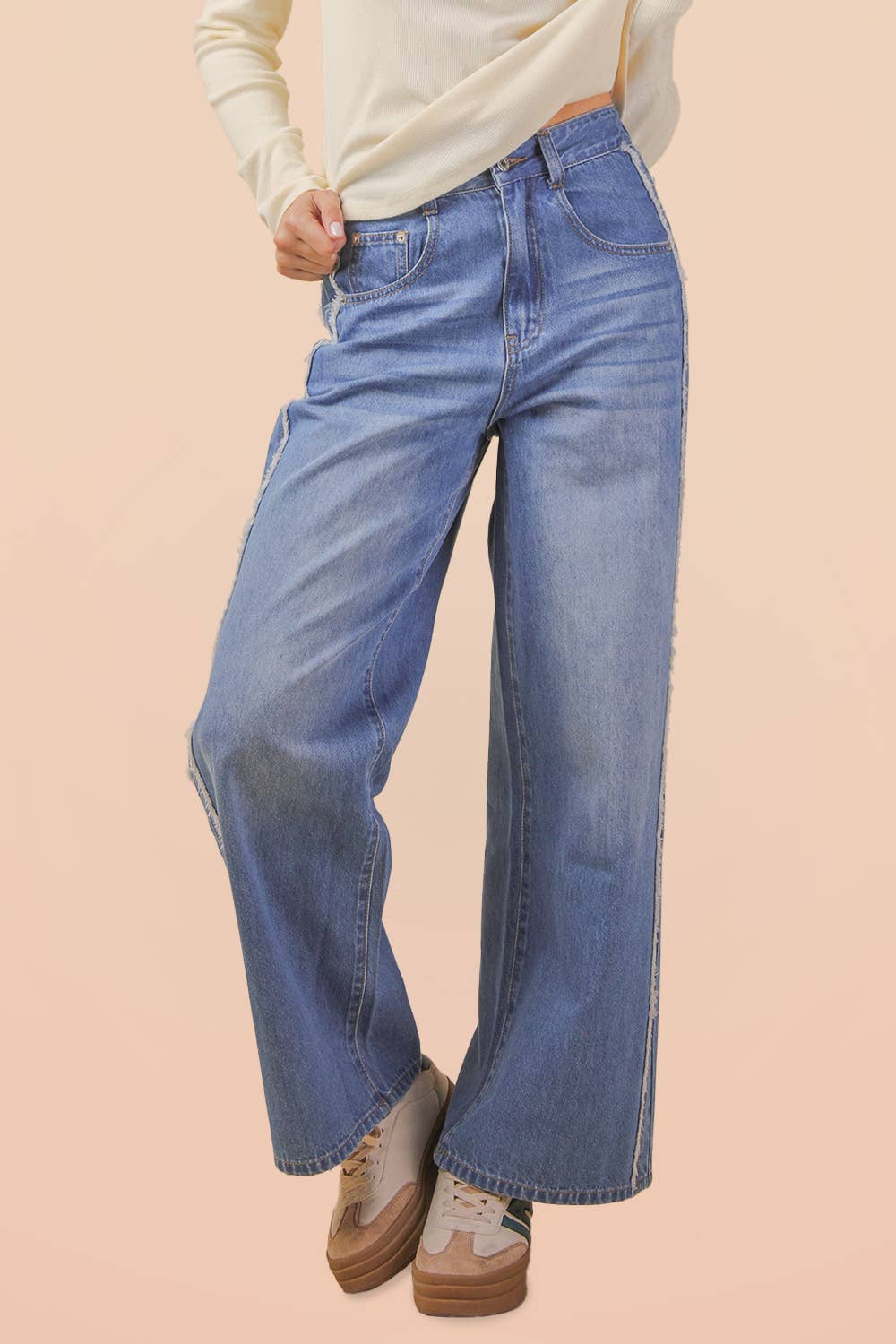 VJP90037-VERY JEAN Frayed Detail Washed Denim Pants