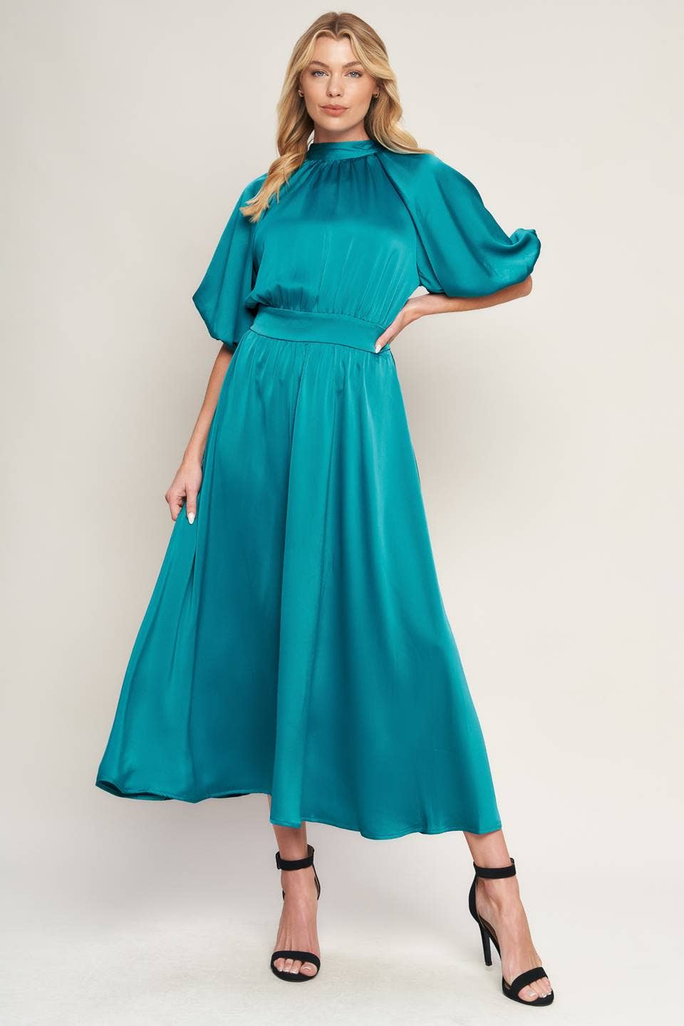 A solid woven midi dress - ID20283