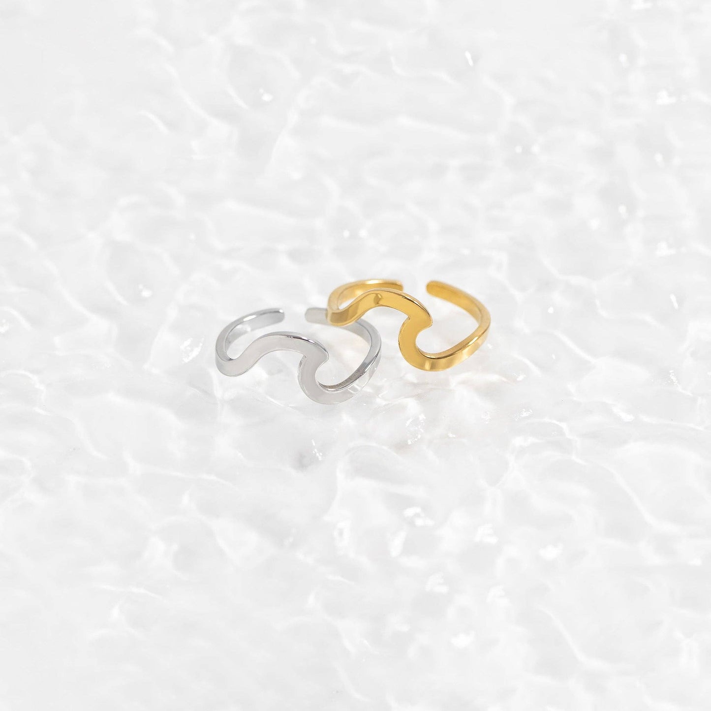 18K Gold PVD Stainless Steel Adjustable Wave Toe Ring
